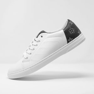 Minimal Court Jogger